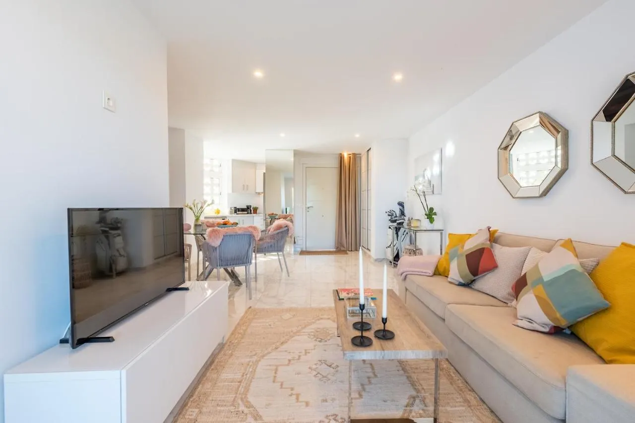 Azahara 1 8B Beautiful Apartment Frontline Golf In Popular Aloha Marbella