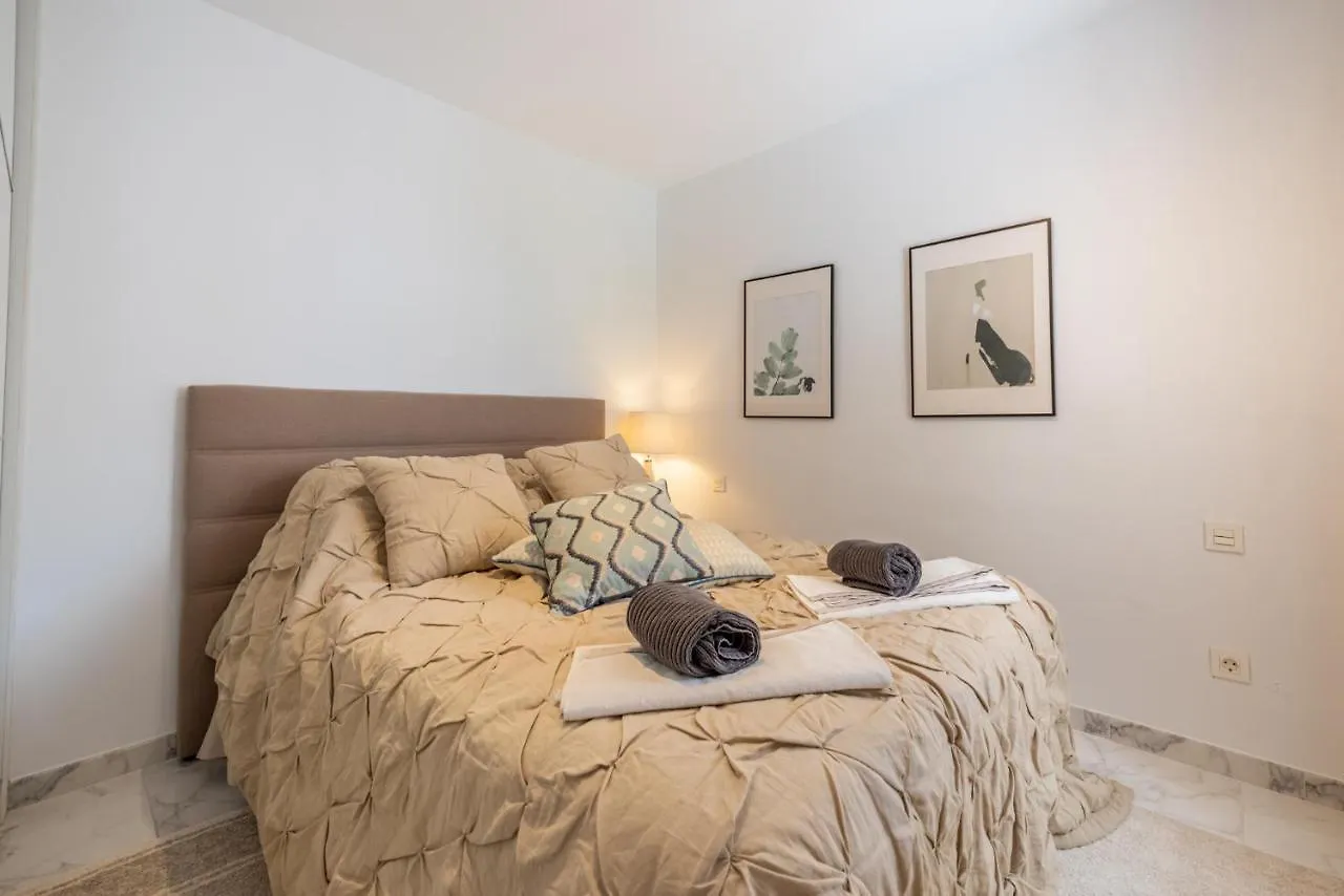 Azahara 1 8B Beautiful Apartment Frontline Golf In Popular Aloha Marbella